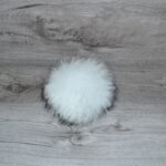 Pompon vraie fourrure blanc avec pointe noire