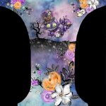 Chat et fleur mauve fond nuageux