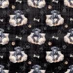 Danois sur coussin fond noir