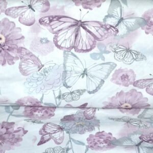Papillon mauve et gris