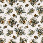 Papillon de nuit floral fond taupe
